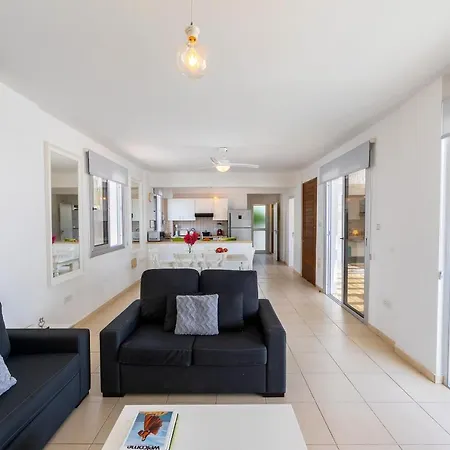 Sapphire Seaside Villa