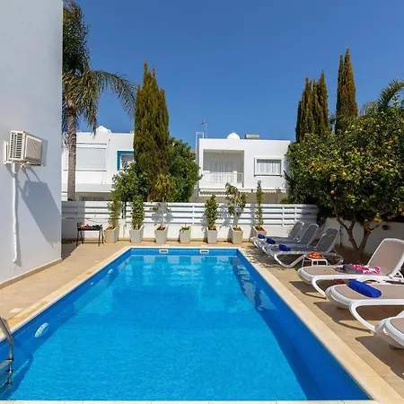 Villa Sapphire Seaside Protaras
