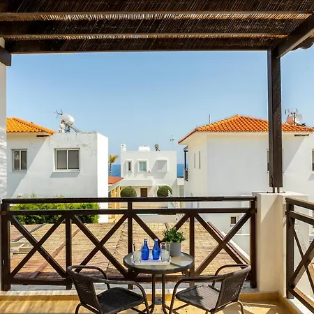 Sapphire Seaside Villa Protaras