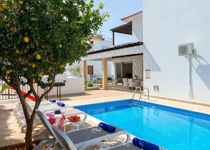 Villa Sapphire Seaside Protaras