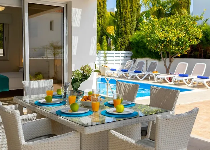 Villa Sapphire Seaside *