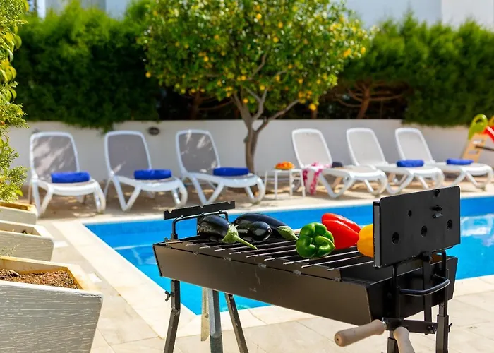 Villa Sapphire Seaside *