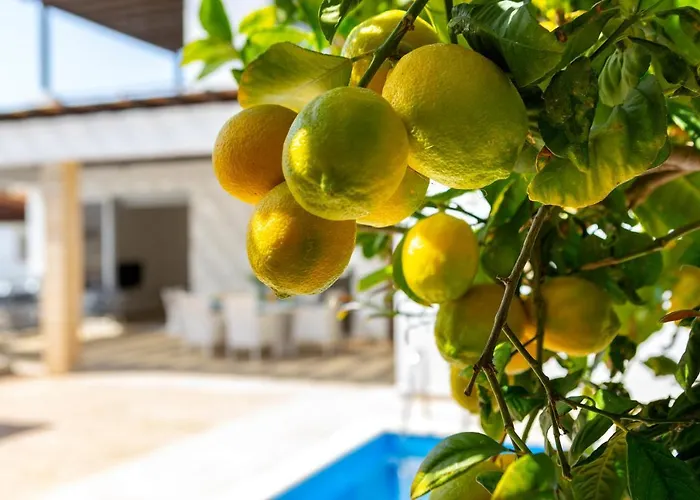 Sapphire Seaside Villa