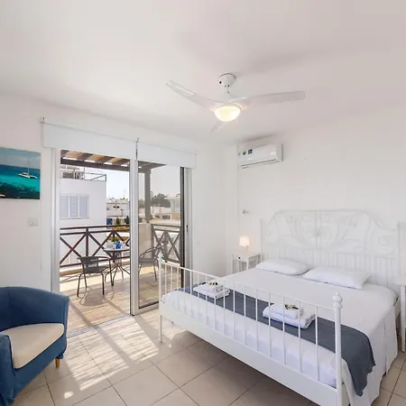 Sapphire Seaside Вилла Протарас