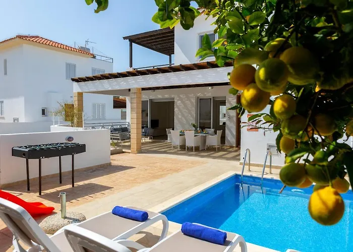 Villa Sapphire Seaside Protaras